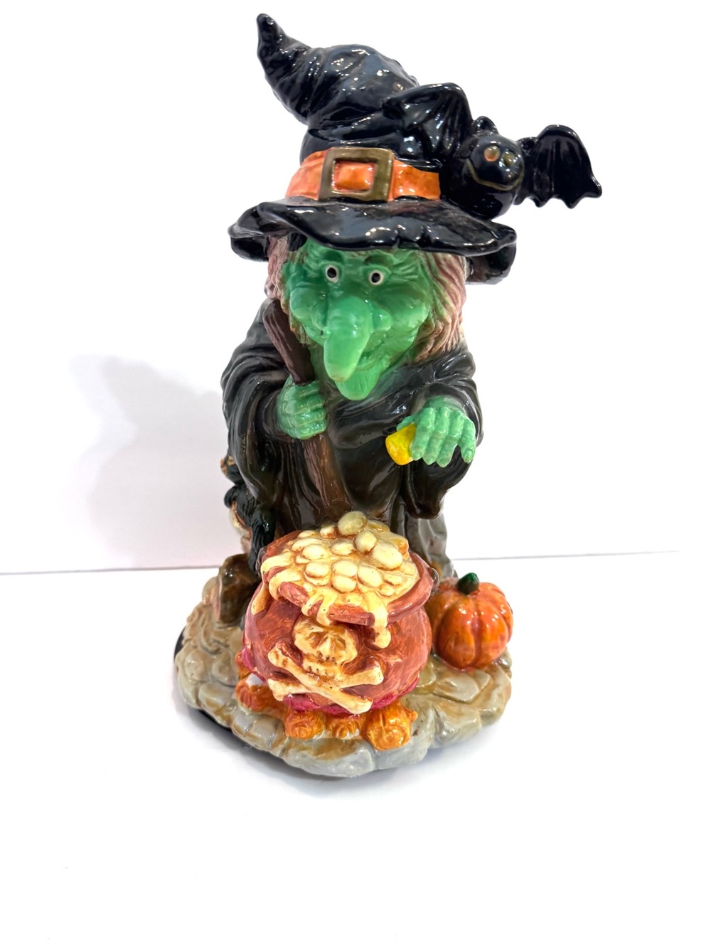 Vintage Silvestri Halloween 9" Green Cackling Witch w/Cauldron Figurine Prop